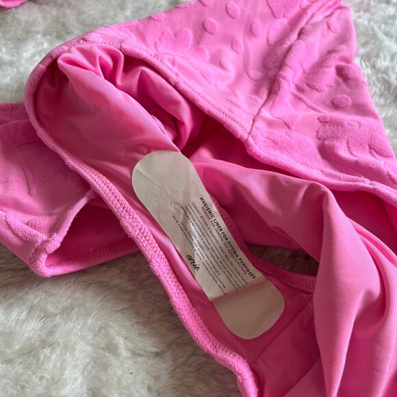 NWT Aerie | Pink Embossed Floral One-Piece Cut Out Swimsuit | Size L Long - Picture 9 of 11